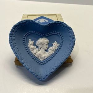 New in box, vintage Crown Accents blue heart plate, porcelain